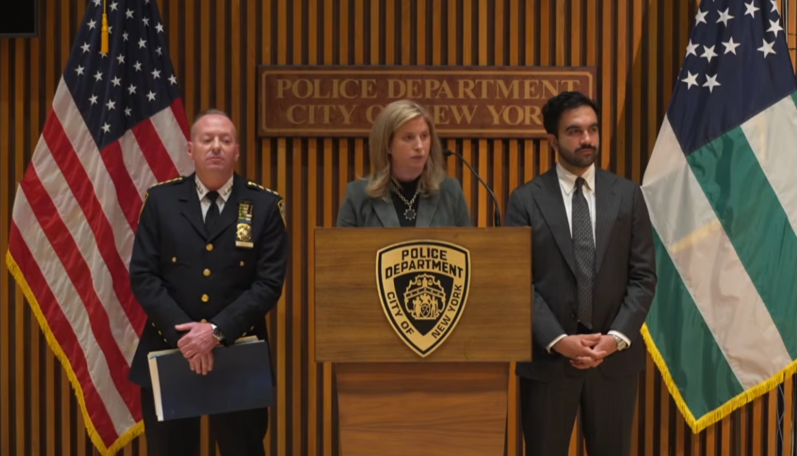 Suspects in off-duty NYPD detective's stabbing found hiding in Massachusetts basement — Gothamist