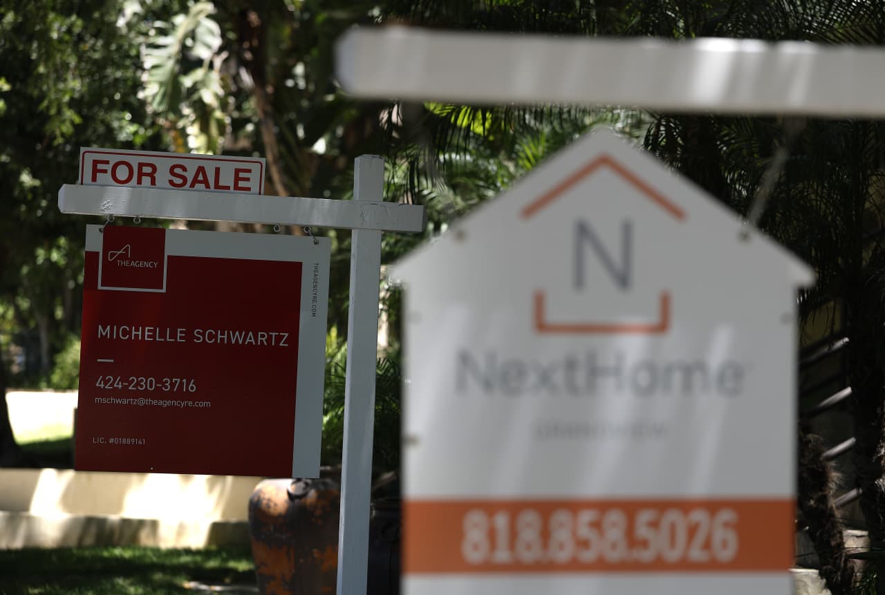 It’s a rough housing market, and Goldman Sachs expects it to get worse — MarketWatch, Boston Real Estate news
