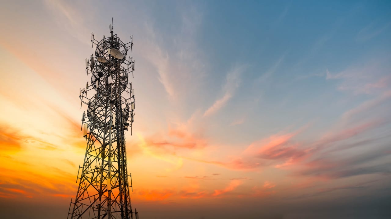 The mobile ambitions of SpaceX see telecom stocks get hit again. What the latest developments mean. — MarketWatch, Boston Business news