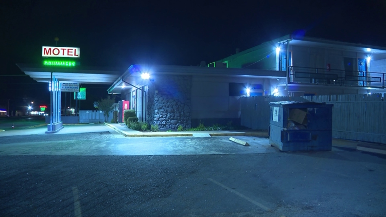 Newborn's body found near Texas dumpster. Arrest affidavit reveals disturbing timeline — KHOU 11 (Houston), Boston Community news