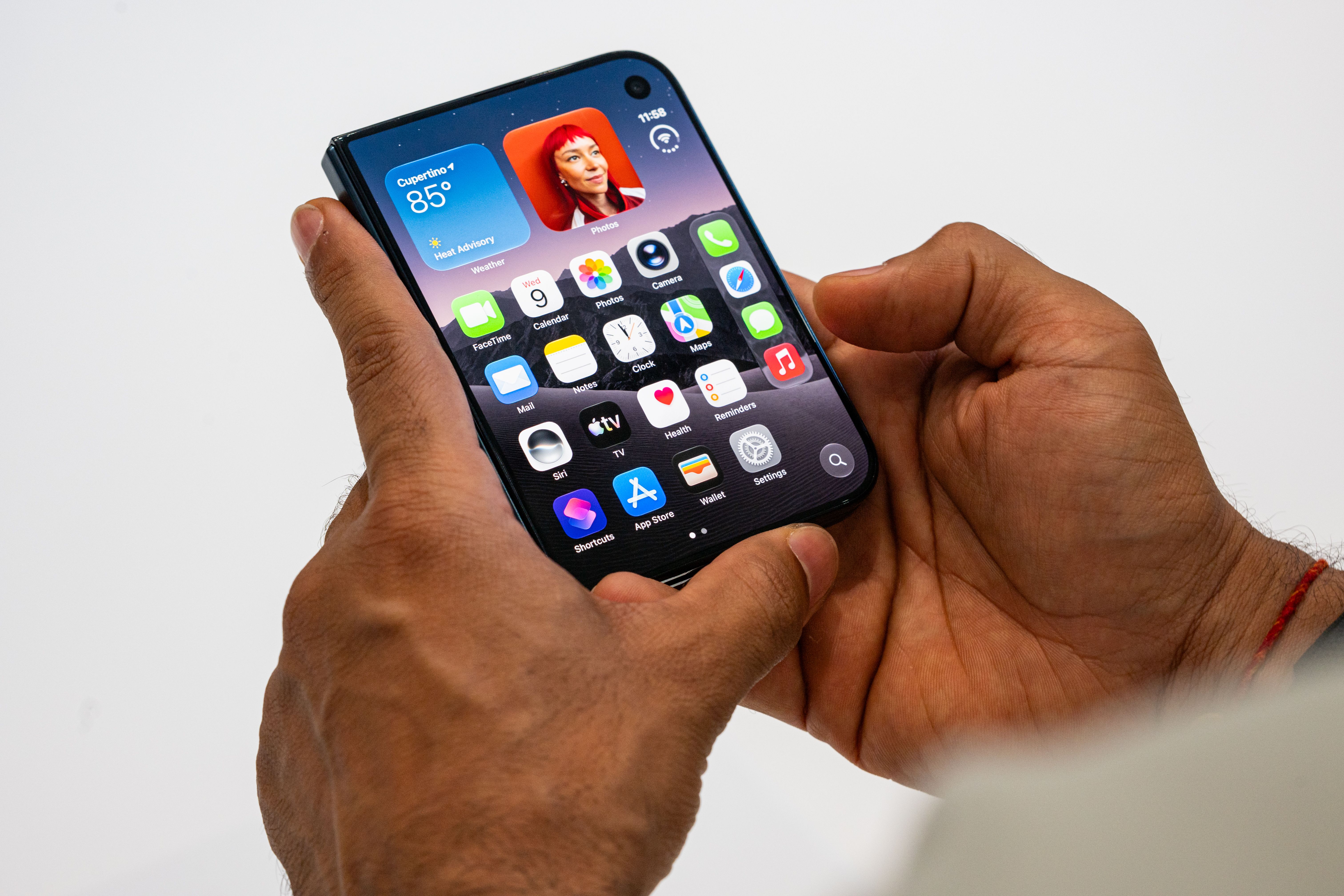 8 Things to Know About the iPhone Duo — Wired, Boston Sports news